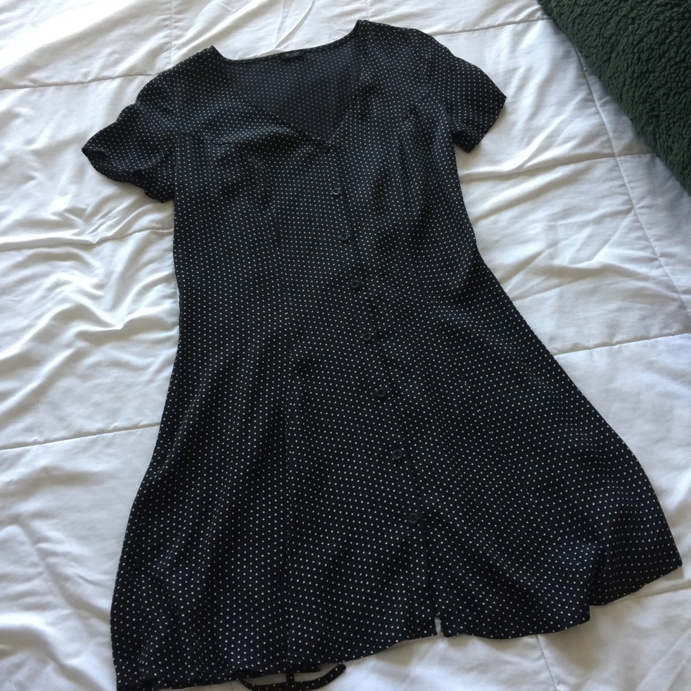 brandy melville black polka dot lara dress!